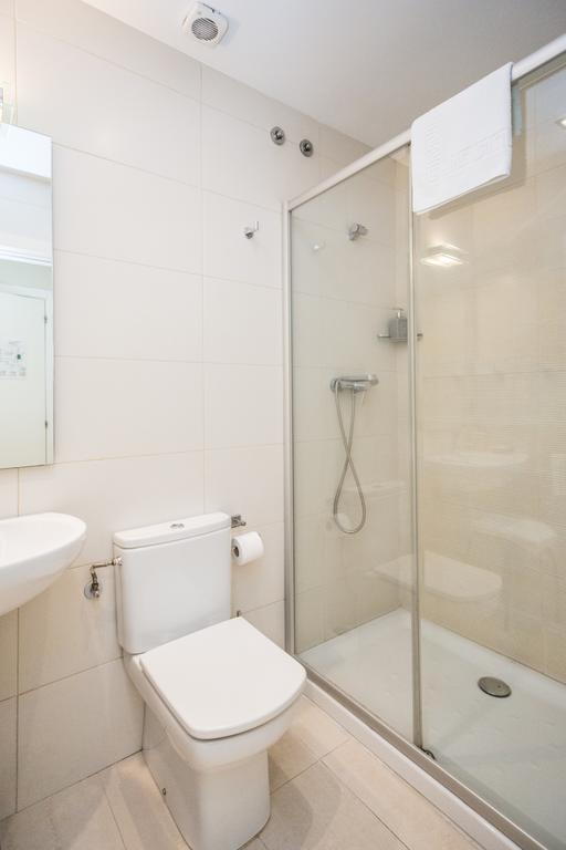 Pension Altair Сан-Себастьян Номер фото