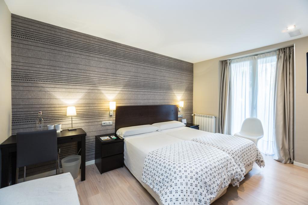 Pension Altair Сан-Себастьян Номер фото