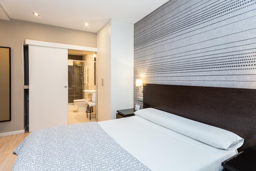 Pension Altair Сан-Себастьян Экстерьер фото